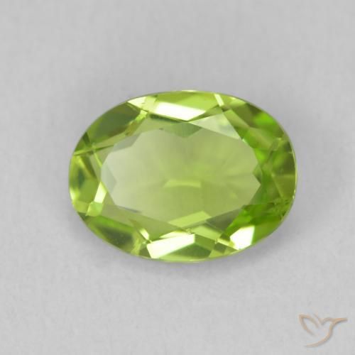 Peridoto Verde acceso naturale da 1.18 ct, Ovale, VS