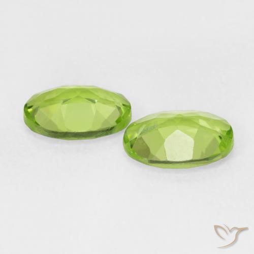 Gemme di Peridoto Verde acceso naturale da 1.56 ct, Ovale, VVS-VS