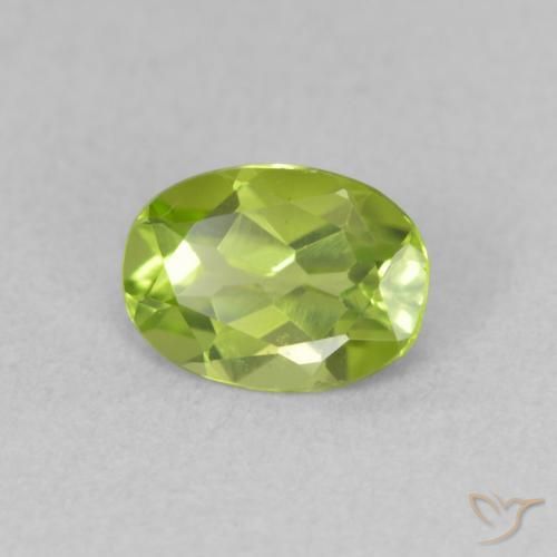 Peridoto Verde brillante naturale da 0.78 ct, Ovale, VVS-VS