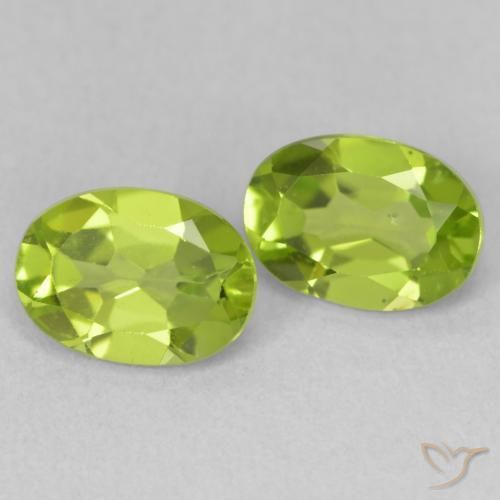 Gemme di Peridoto Verde acceso naturale da 2.01 ct, Ovale, VS