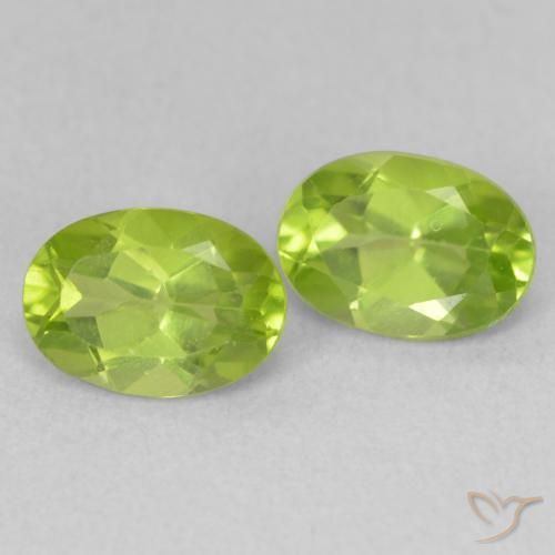 Gemme di Peridoto Verde giallastro naturale da 1.73 ct, Ovale, VS