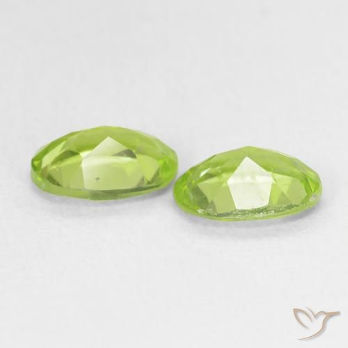 Gemme di Peridoto Verde chiaro e vivace naturale da 1.62 ct, Ovale, VVS-VS