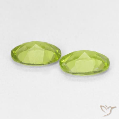 Gemme di Peridoto Verde chiaro e vivace naturale da 1.49 ct, Ovale, VS