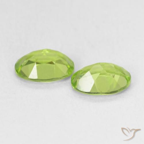 Gemme di Peridoto Verde chiaro e vivace naturale da 1.60 ct, Ovale, VS