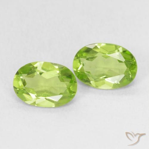 Gemme di Peridoto Verde chiaro e vivace naturale da 1.62 ct, Ovale, VS