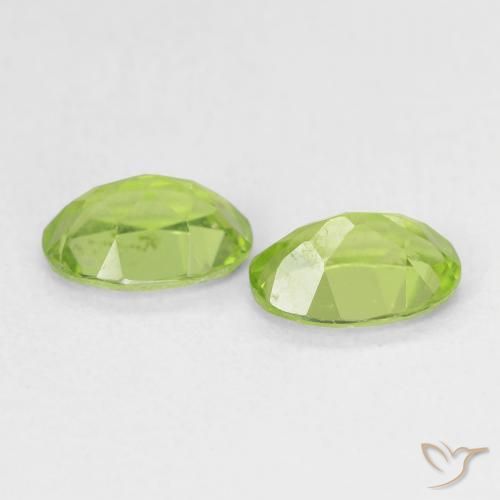 Gemme di Peridoto Verde chiaro e vivace naturale da 1.64 ct, Ovale, VS