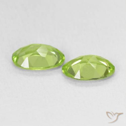 Gemme di Peridoto Verde chiaro e vivace naturale da 1.39 ct, Ovale, VS