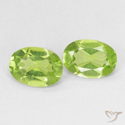 Gemme di Peridoto Verde chiaro e vivace naturale da 1.62 ct, Ovale, VS