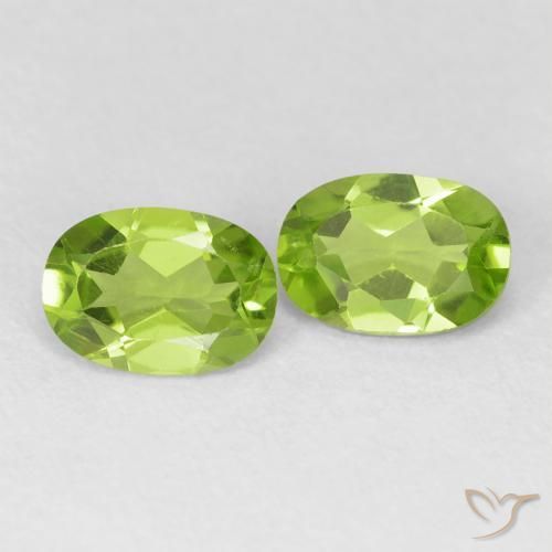 Gemme di Peridoto Verde medio naturale da 1.66 ct, Ovale, VVS-VS