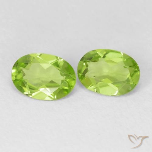 Gemme di Peridoto Verde giallastro naturale da 1.53 ct, Ovale, VVS-VS