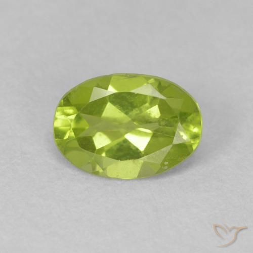 0.72ct Naturale Verde medio Peridoto, Ovale, VVS