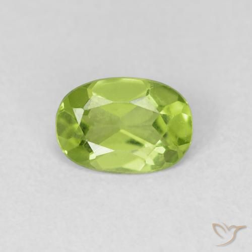 0.78ct Naturale Verde medio Peridoto, Ovale, VVS-VS