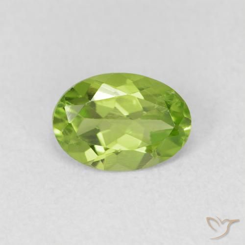 0.84ct Naturale Verde medio Peridoto, Ovale, VVS-VS