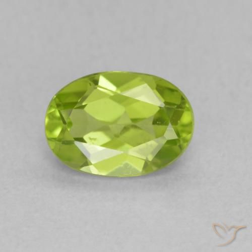 0.92ct Naturale Verde medio Peridoto, Ovale, VS
