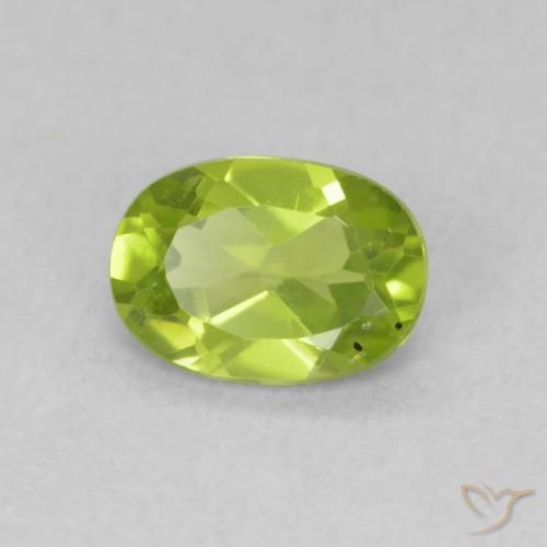 Peridoto Verde medio naturale da 0.85 ct, Ovale, VS
