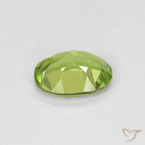 Peridoto Verde giallastro naturale da 0.90 ct, Ovale, VVS-VS