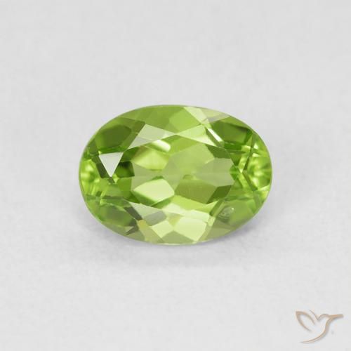 1.00ct Naturale Verde acceso Peridoto, Ovale, VVS-VS