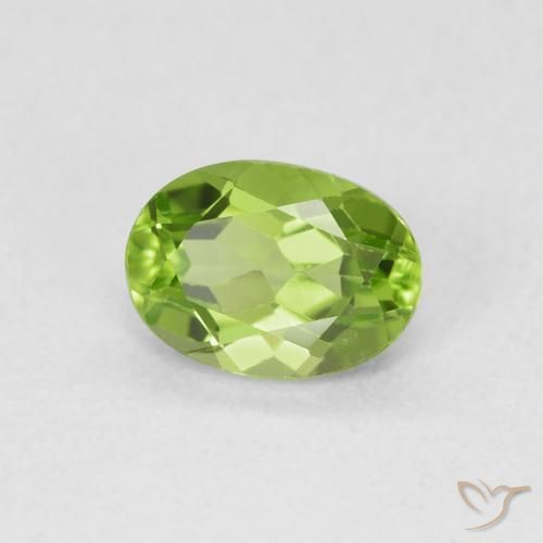 Peridoto Verde acceso naturale da 1.00 ct, Ovale, VVS-VS