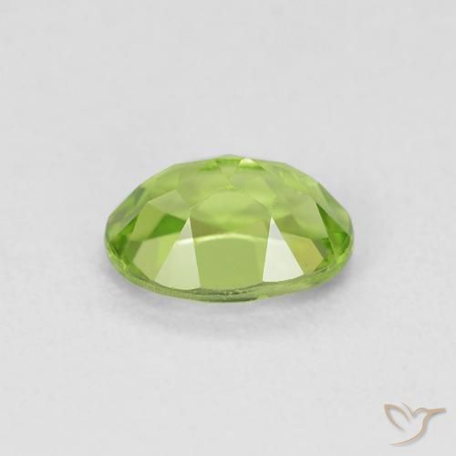Peridoto Verde acceso naturale da 1.00 ct, Ovale, VVS-VS