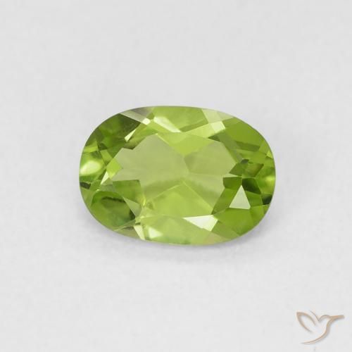 Peridoto Verde giallastro naturale da 0.85 ct, Ovale, VVS-VS