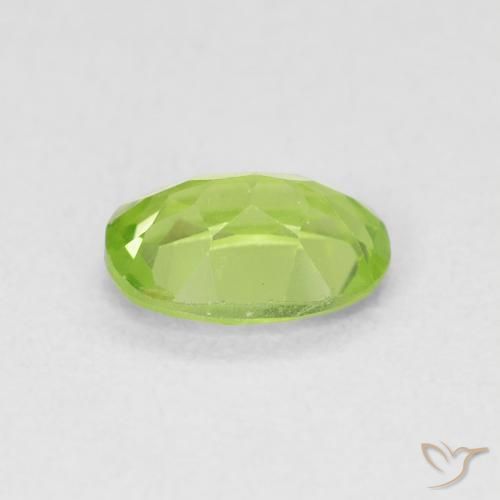 Peridoto Verde brillante naturale da 0.90 ct, Ovale, VS