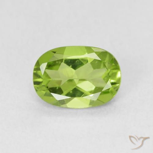 0.87ct Naturale Verde medio Peridoto, Ovale, VS