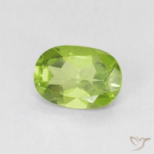 Peridoto Verde medio naturale da 0.87 ct, Ovale, VS