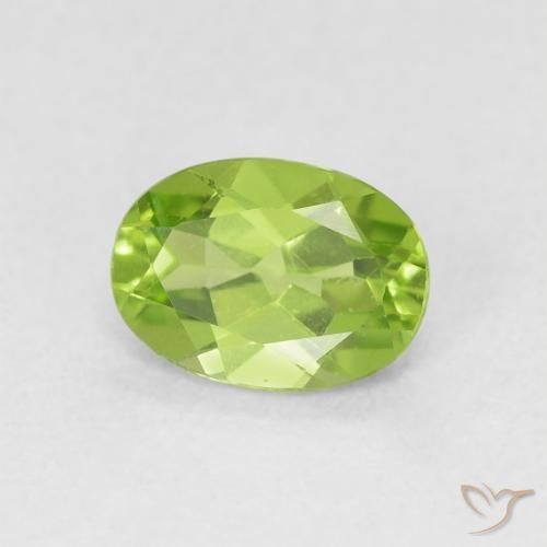 Peridoto Verde brillante naturale da 0.91 ct, Ovale, VS