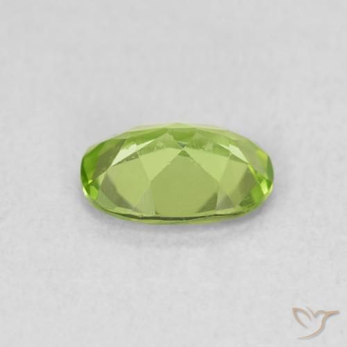 Peridoto Verde giallastro naturale da 0.85 ct, Ovale, VS