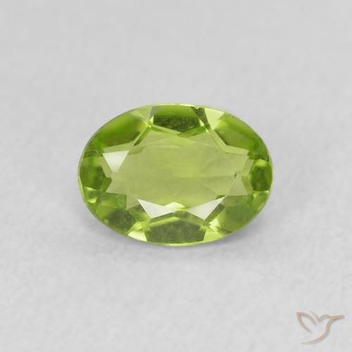 0.82ct Naturale Verde medio Peridoto, Ovale, VS