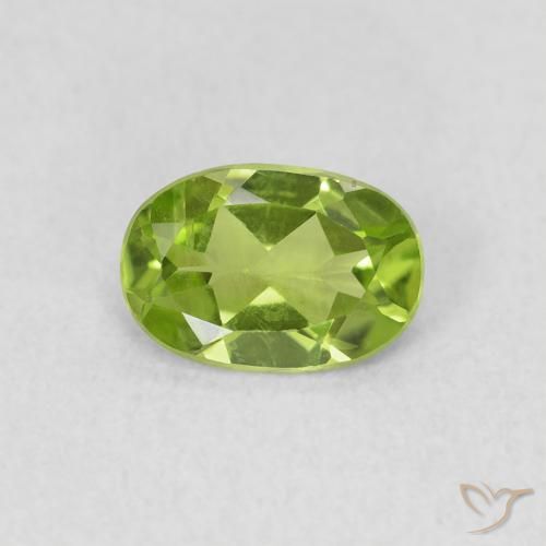 0.73ct Naturale Verde acceso Peridoto, Ovale, VS
