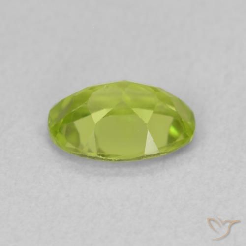 Peridoto Verde giallastro naturale da 0.85 ct, Ovale, VS
