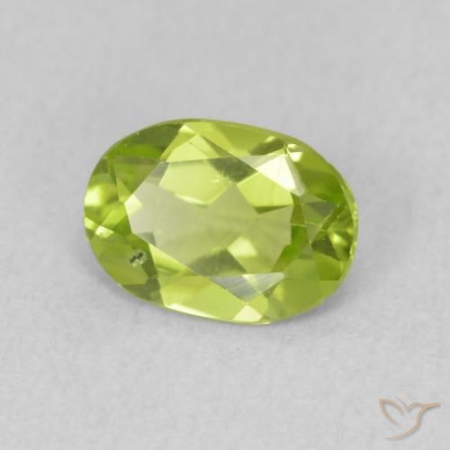 Peridoto Verde brillante naturale da 0.80 ct, Ovale, VS