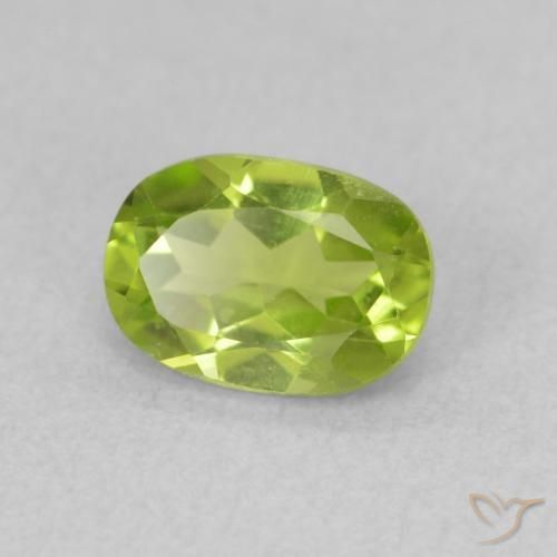 Peridoto Verde brillante naturale da 0.93 ct, Ovale, VS