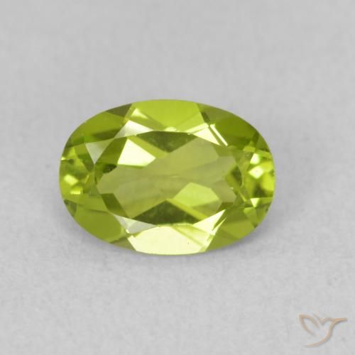 0.80ct Naturale Verde acceso Peridoto, Ovale, VS