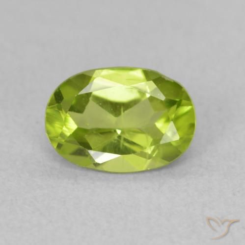 0.84ct Naturale Verde brillante Peridoto, Ovale, VS