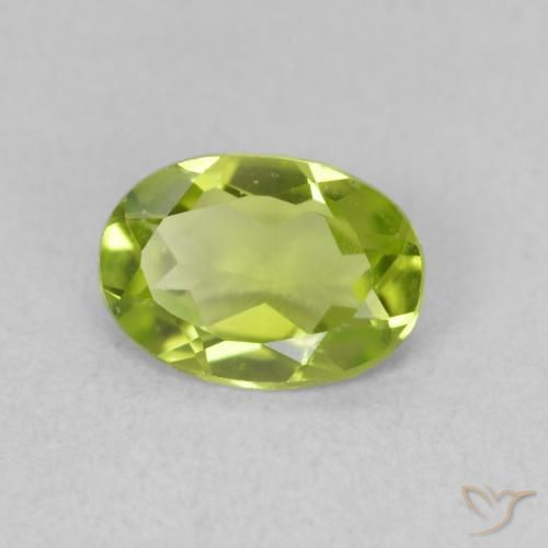Peridoto Verde brillante naturale da 0.77 ct, Ovale, VVS-VS