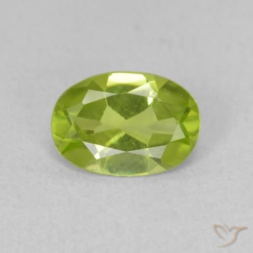 0.74ct Naturale Verde brillante Peridoto, Ovale, VVS-VS