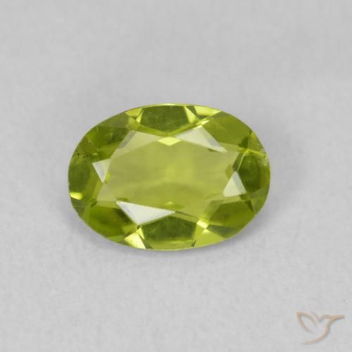 0.72ct Naturale Verde acceso Peridoto, Ovale, VVS-VS
