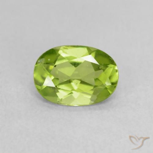 0.80ct Naturale Verde medio Peridoto, Ovale, VS