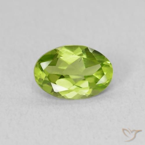 0.77ct Naturale Verde medio Peridoto, Ovale, VS