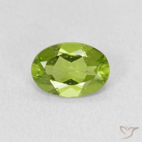 0.75ct Naturale Verde medio Peridoto, Ovale, VS