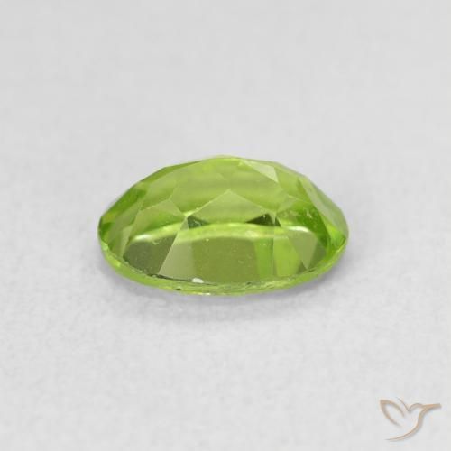 Peridoto Verde acceso naturale da 0.95 ct, Ovale, VS