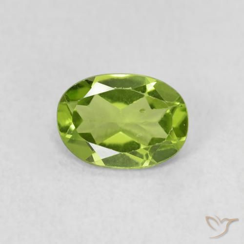 0.77ct Naturale Verde acceso Peridoto, Ovale, VS