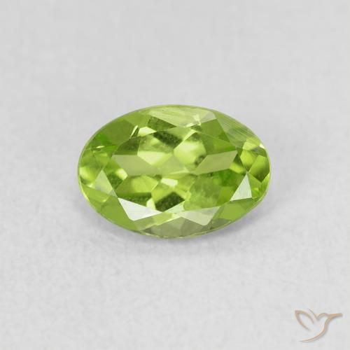 0.73ct Naturale Verde acceso Peridoto, Ovale, VS