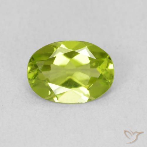 0.80ct Naturale Verde medio Peridoto, Ovale, VS