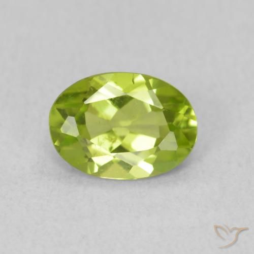Peridoto Verde brillante naturale da 0.81 ct, Ovale, VS