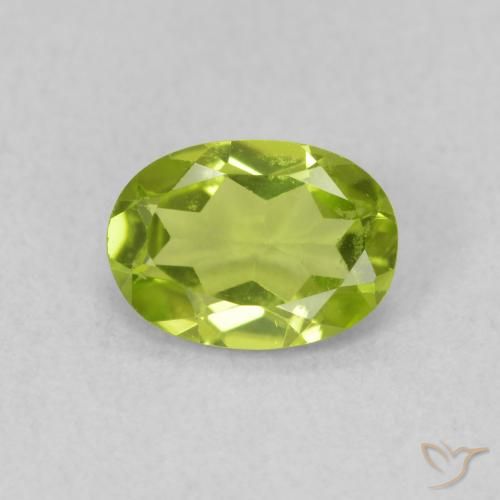 0.80ct Naturale Verde medio Peridoto, Ovale, VS