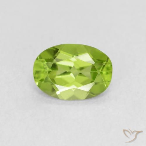 0.81ct Naturale Verde acceso Peridoto, Ovale, VS