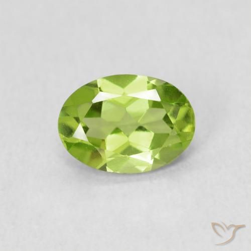 0.81ct Naturale Verde giallastro Peridoto, Ovale, VS
